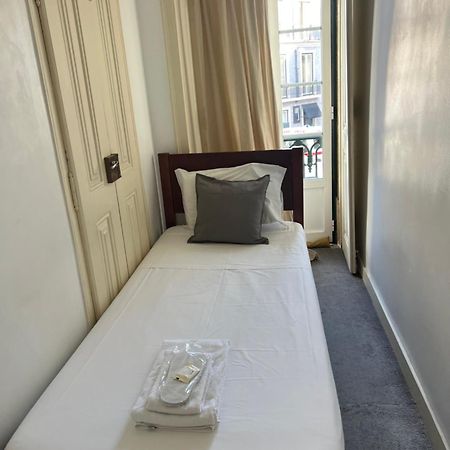 Sao Lazaro Bhuiyan Family Host Hotel Lisbon Exterior photo